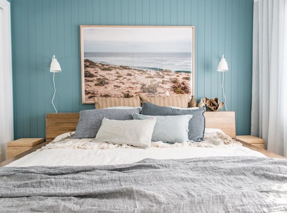 Modern bedroom | Featured image for EasyCraft Panelling product category page.